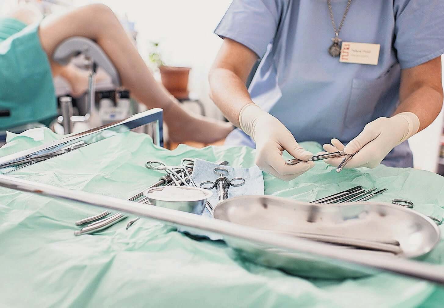 Гистероскопия полости матки в Москве